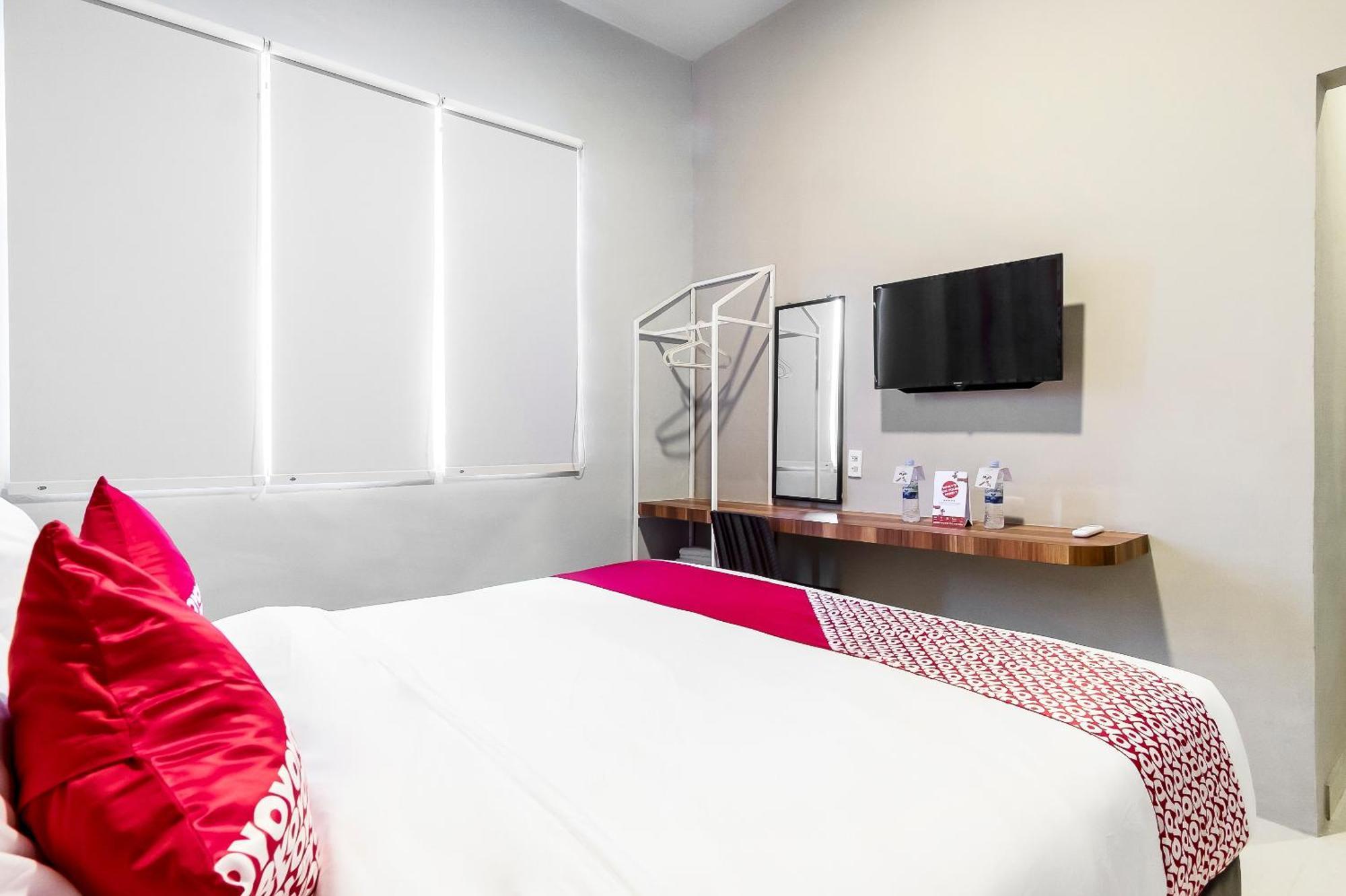 Super Oyo 360 Mangaan Residence Medan Ngoại thất bức ảnh