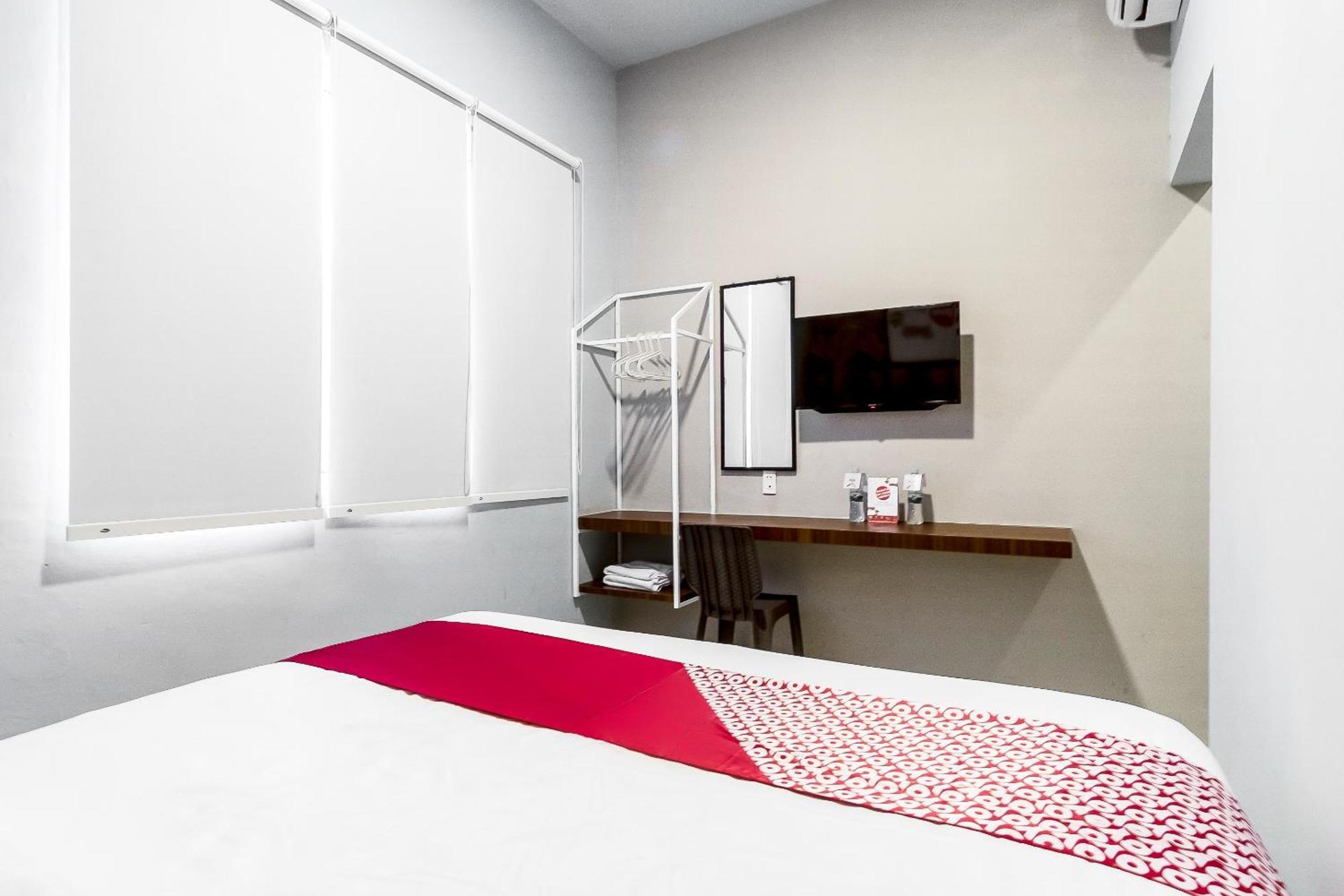 Super Oyo 360 Mangaan Residence Medan Ngoại thất bức ảnh