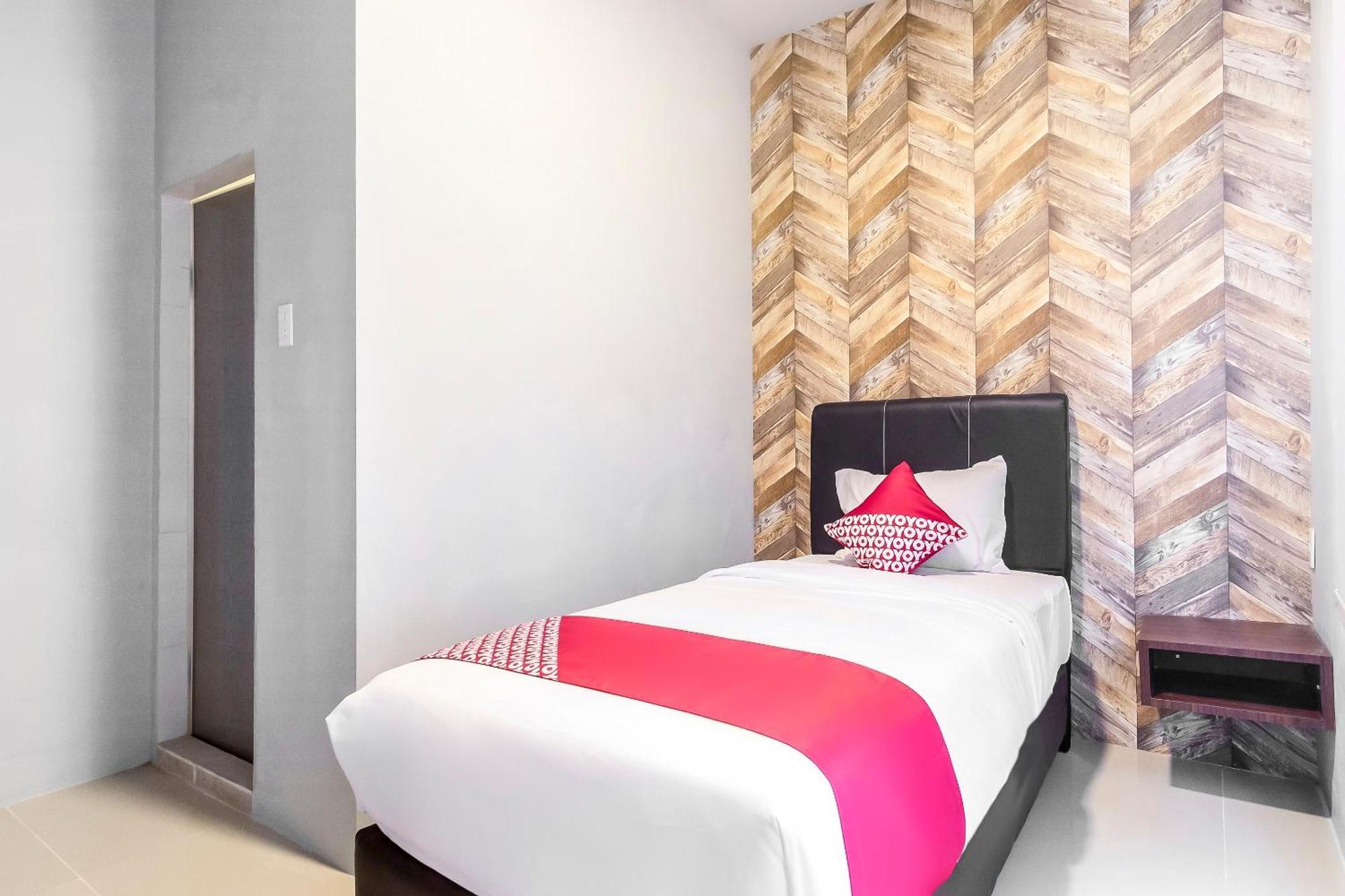 Super Oyo 360 Mangaan Residence Medan Ngoại thất bức ảnh